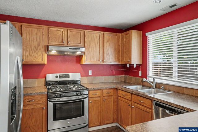 2742 Collingwood St SE, Albany, OR 97322