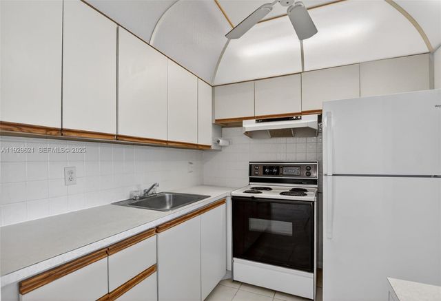 1008 N Farnham N 1008, Deerfield Beach, FL 33442