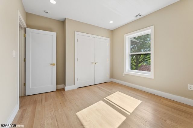 180 Parker Ave, Maplewood Twp., NJ 07040
