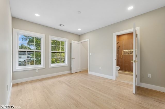 180 Parker Ave, Maplewood Twp., NJ 07040