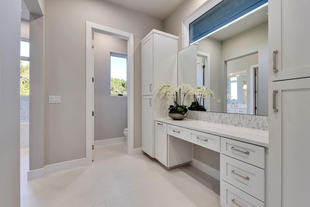 21411 Hamilton Pool RD, Dripping Springs, TX 78620