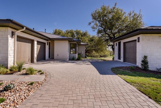 21411 Hamilton Pool RD, Dripping Springs, TX 78620