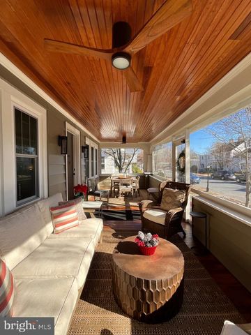 107 W CHESTNUT ST, Saint Michaels, MD 21663