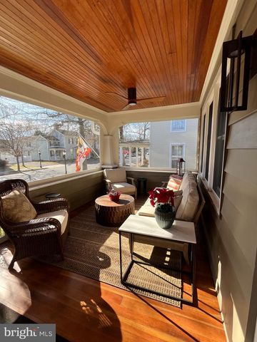 107 W CHESTNUT ST, Saint Michaels, MD 21663