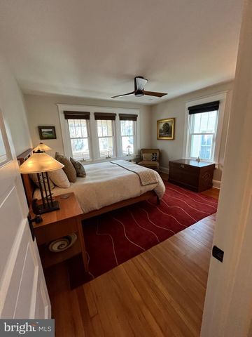 107 W CHESTNUT ST, Saint Michaels, MD 21663