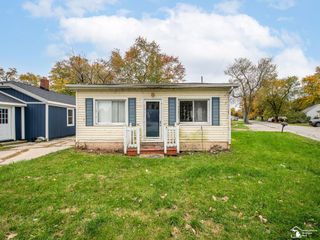 4399 2ND Street, Frenchtown Twp, MI 48166