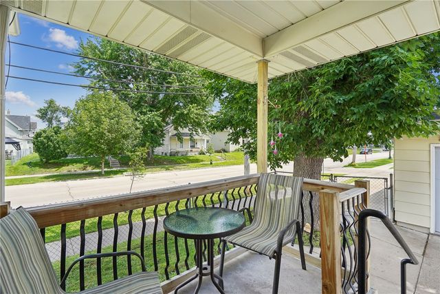 803 4th Street SW, Cedar Rapids, IA 52404