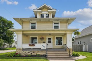803 4th Street SW, Cedar Rapids, IA 52404