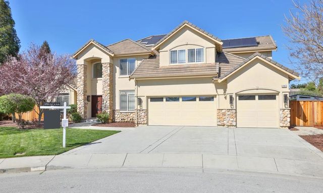 17017 Heatherwood Way, Morgan Hill, CA 95037