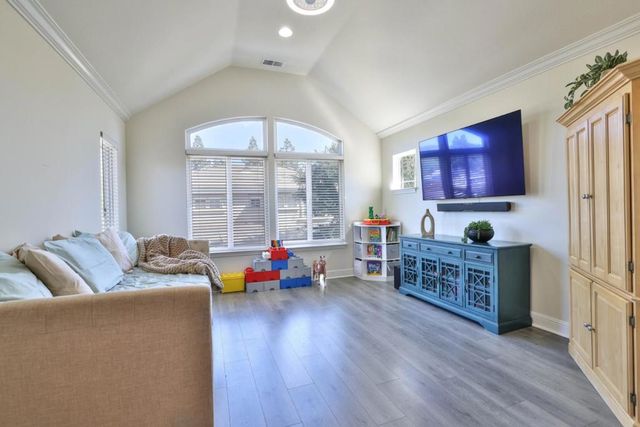 17017 Heatherwood Way, Morgan Hill, CA 95037