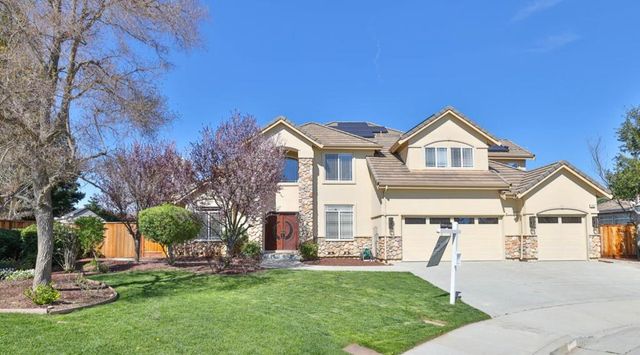 17017 Heatherwood Way, Morgan Hill, CA 95037
