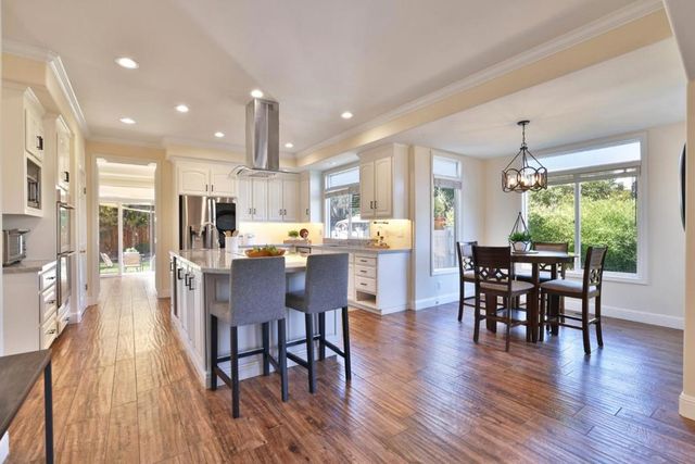 17017 Heatherwood Way, Morgan Hill, CA 95037