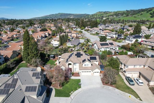 17017 Heatherwood Way, Morgan Hill, CA 95037