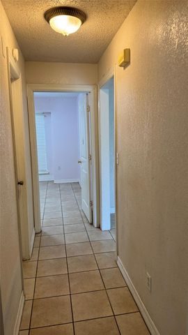 10942 Dunvegan Way, Houston, TX 77013
