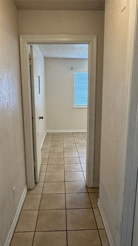 10942 Dunvegan Way, Houston, TX 77013