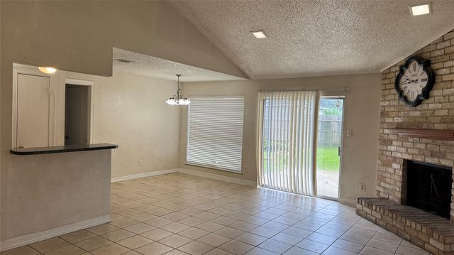 10942 Dunvegan Way, Houston, TX 77013