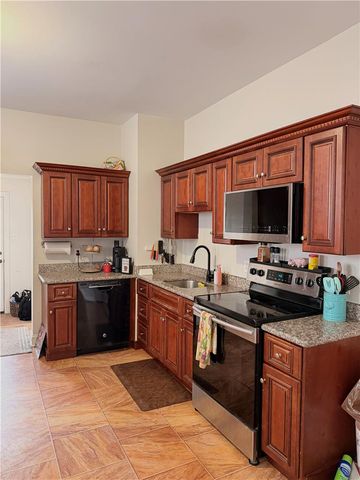 627 4th Avenue, Bethlehem City, PA 18018