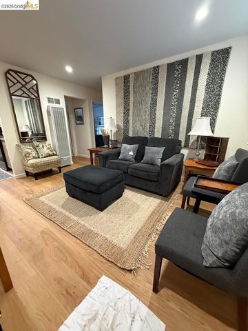 1728 7th ST, Berkeley, CA 94710