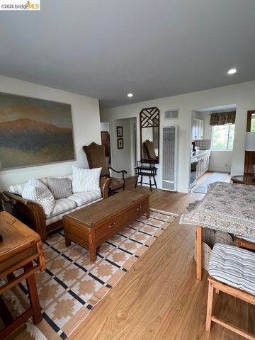 1728 7th ST, Berkeley, CA 94710