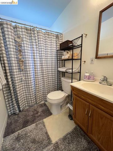 1728 7th ST, Berkeley, CA 94710