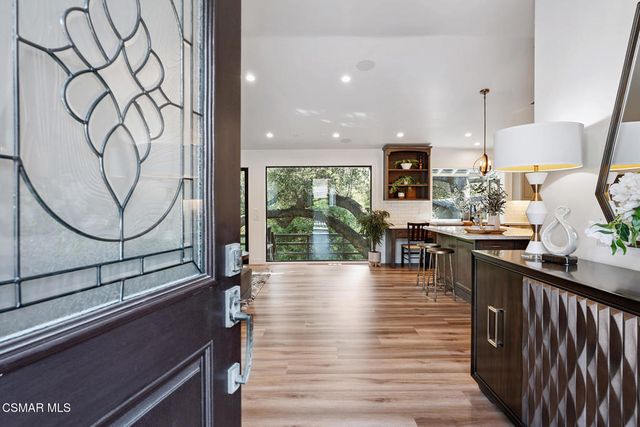 17 Sherwood Drive, Westlake Village, CA 91361