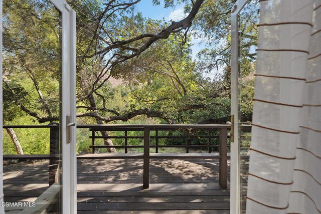 17 Sherwood Drive, Westlake Village, CA 91361