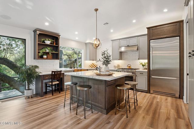 17 Sherwood Drive, Westlake Village, CA 91361