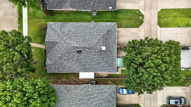 1617 Matterhorn Way, Lewisville, TX 75077