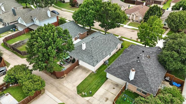 1617 Matterhorn Way, Lewisville, TX 75077