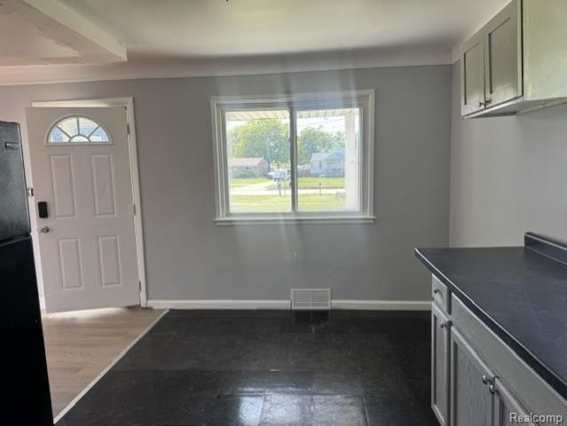 26648 Schoenherr Road, Warren, MI 48089