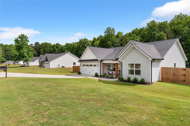 164 Rock Moss Drive, Williamston, SC 29697