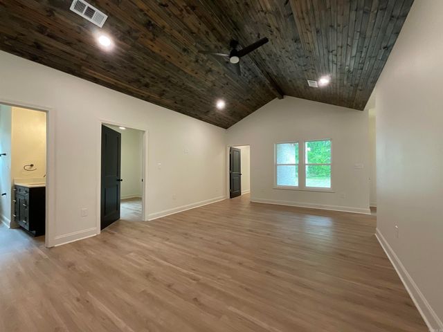1005 N Jeff Davis Avenue, Jacksonville, AR 72076