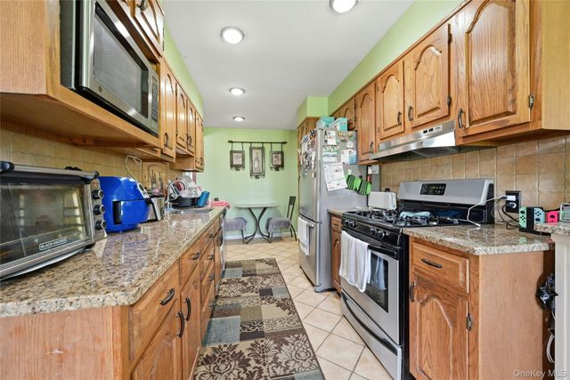 74 Tree Road, Centereach, NY 11720