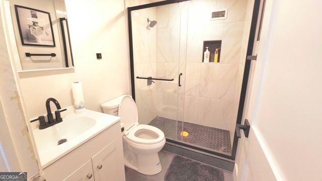 300 W Peachtree St 23 E, Atlanta, GA 30332