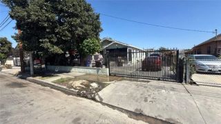 9602 Holmes Avenue, Los Angeles, CA 90002