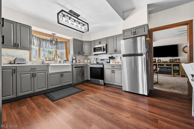 6686 Mahoning Avenue NE, Alliance, OH 44601