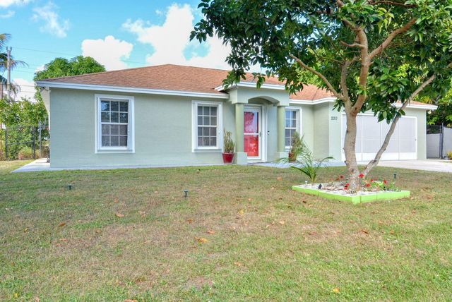 220 W Arbor Avenue, Port St. Lucie, FL 34952
