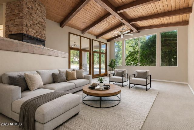 3342 E SUNCREST Court, Phoenix, AZ 85044