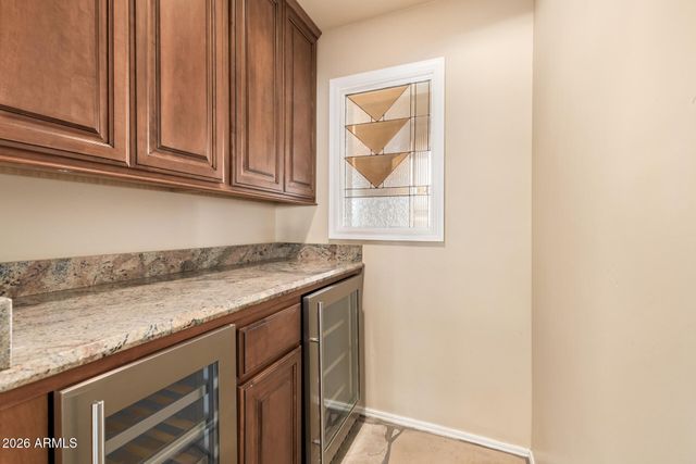 3342 E SUNCREST Court, Phoenix, AZ 85044