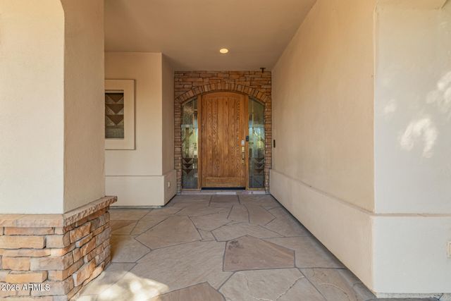 3342 E SUNCREST Court, Phoenix, AZ 85044