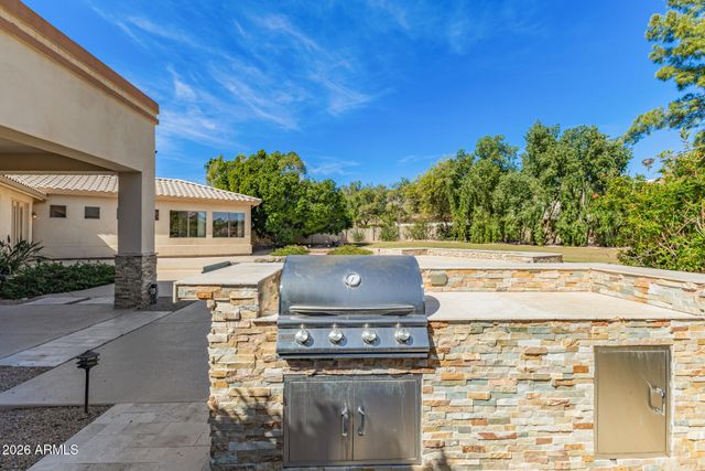 3342 E SUNCREST Court, Phoenix, AZ 85044