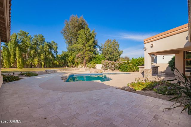 3342 E SUNCREST Court, Phoenix, AZ 85044