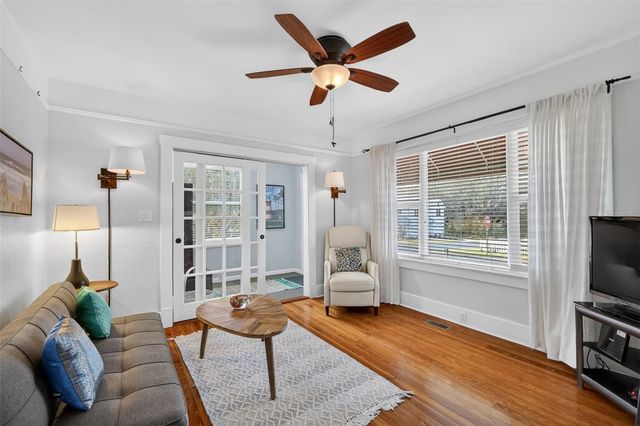 342 S CLAYTON STREET, Mount Dora, FL 32757