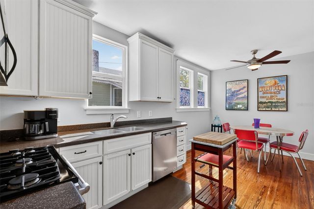 342 S CLAYTON STREET, Mount Dora, FL 32757