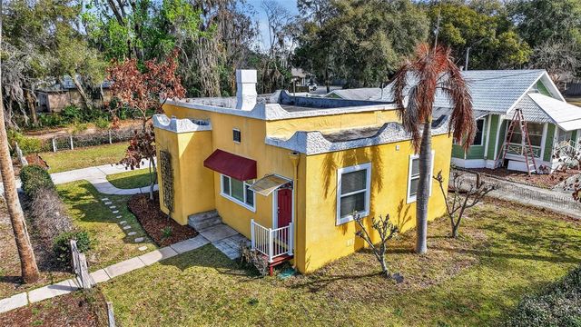 342 S CLAYTON STREET, Mount Dora, FL 32757