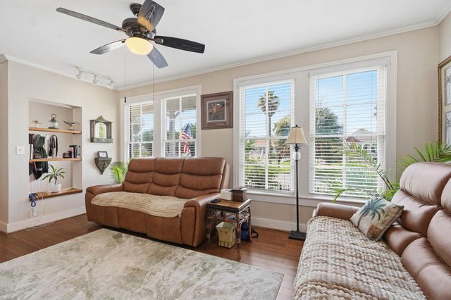 1020 Broadway Street, Galveston, TX 77550