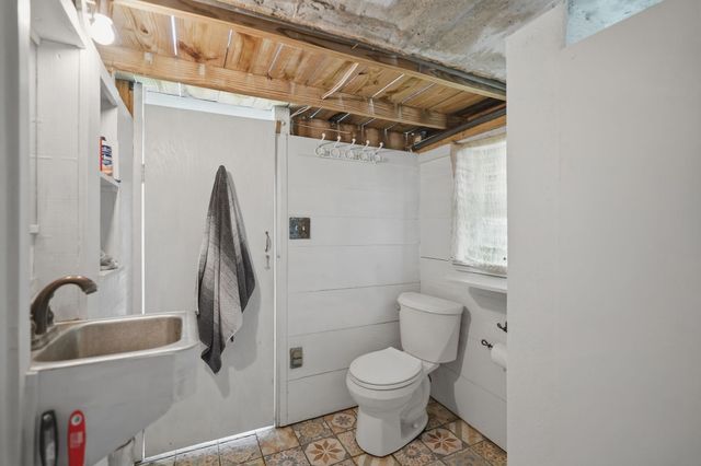 1020 Broadway Street, Galveston, TX 77550