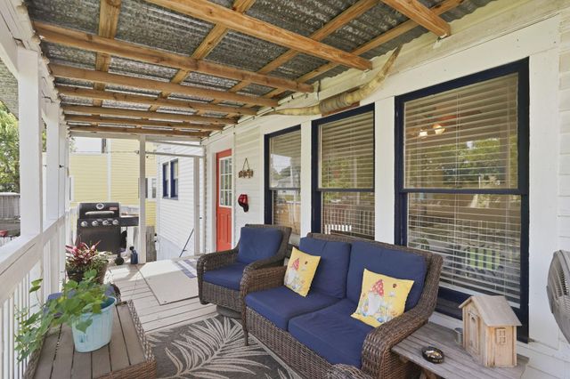 1020 Broadway Street, Galveston, TX 77550