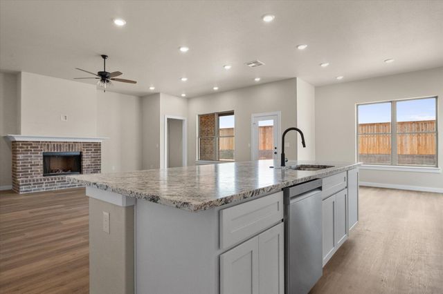 1410 E 29th Street, Wolfforth, TX 79382