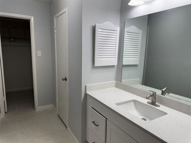 6311 Dawnridge Drive, Houston, TX 77035